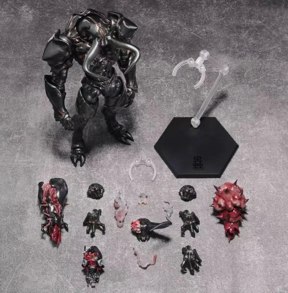 Original SEXY ICE 2019 MANTICORA Movability Model Toys Collection VERMIN Artificial Evolution B0199 Beetle man Figure Toys Gifts