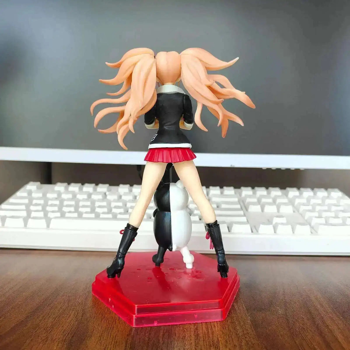 NEW Enoshima Junko Dangan 20CM Ronpa Pop Up Parade Collectible Figure Model Doll Decoration Toy