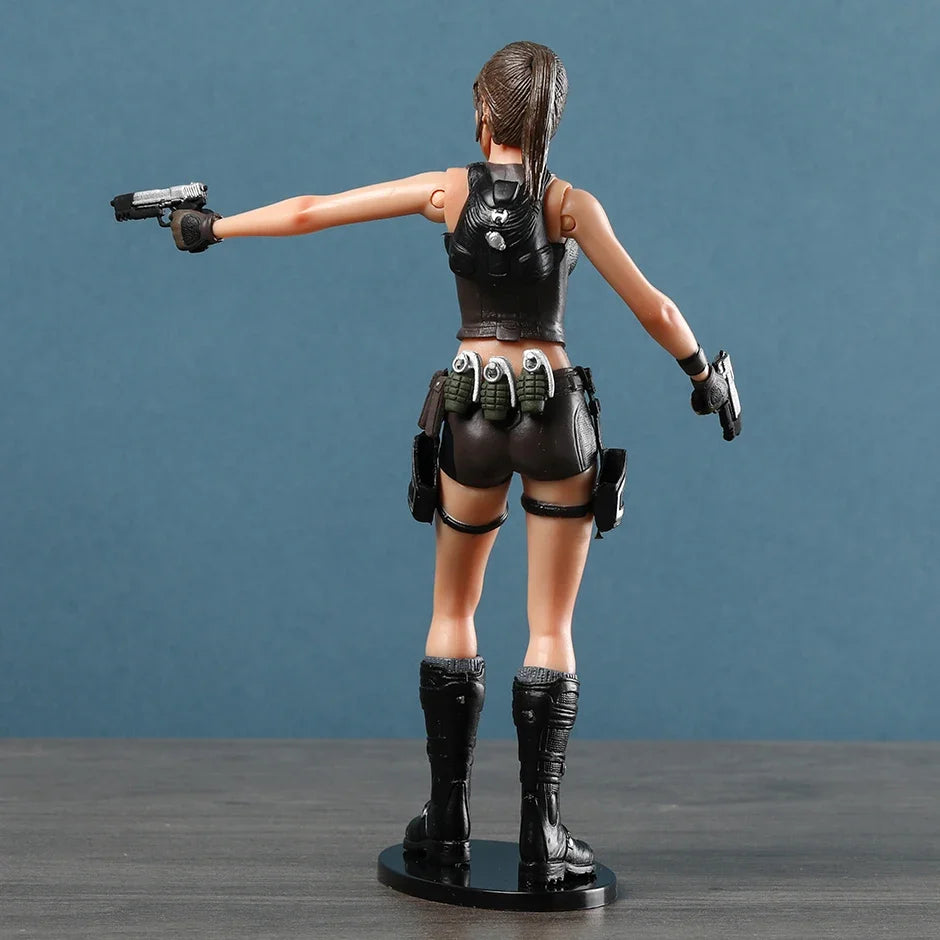 NECA Tomb Raider Underworld Lara Croft PVC Action Figure 7" 18CM New in Box