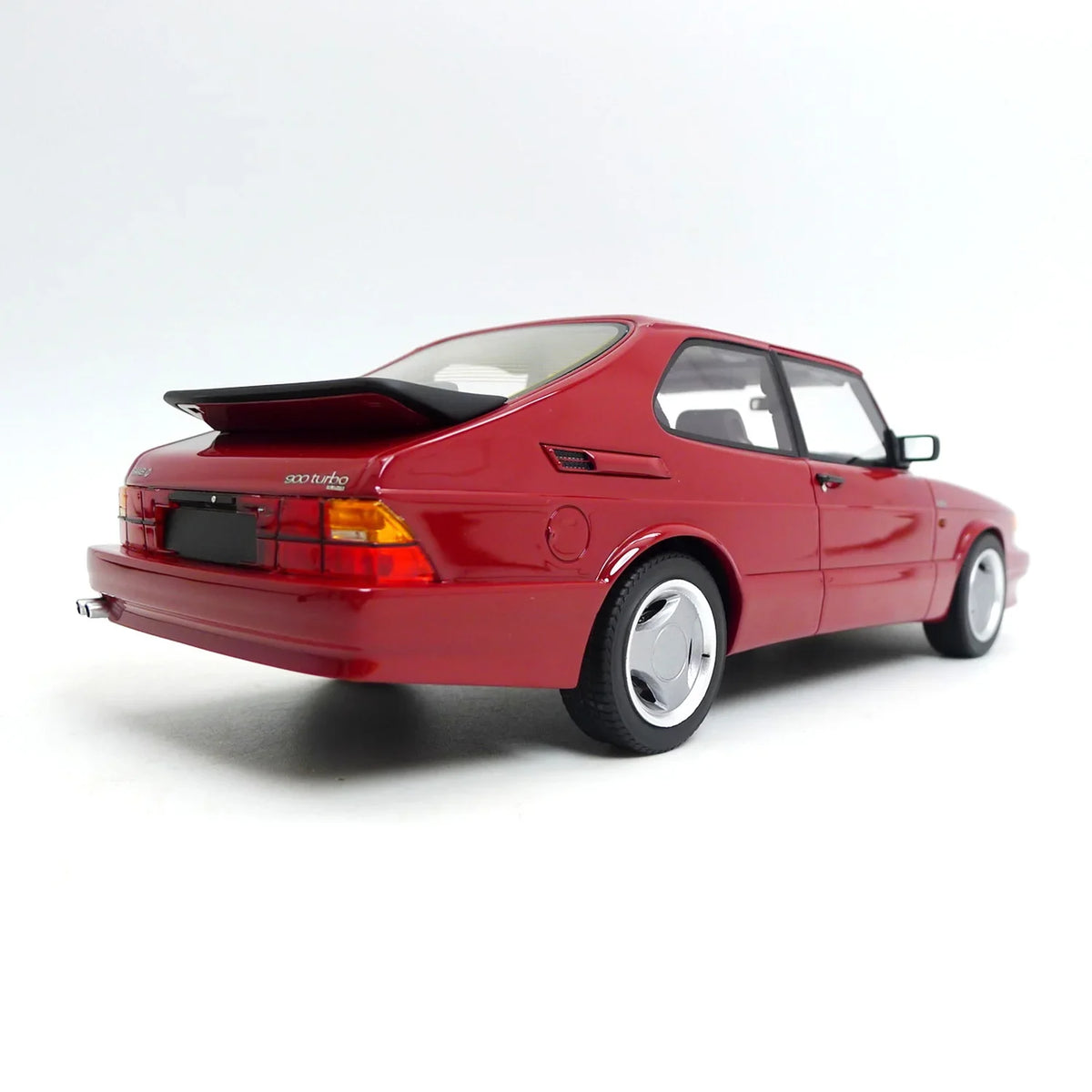 1/18 SAAB 900 Turbo T16 Airflow Resin Model Car DNA Collectibles