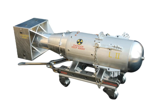 1/12 WWII American Little Boy Nuclear Bombs Metal Model Kit 3D Puzzle Metal Model Military Diy Assembly Toy for Adults Gift
