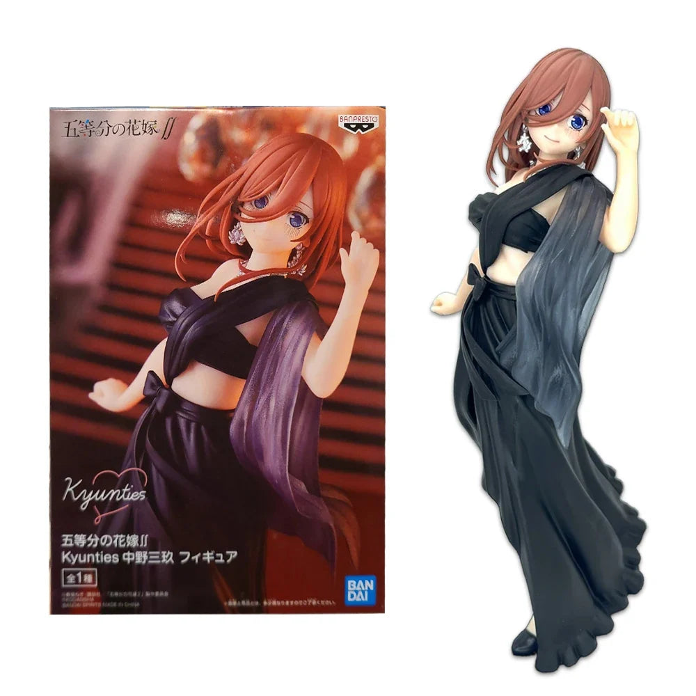 19CM Anime The Quintessential Quintuplets Figure Nakano Miku Nino Ichika Itsuki Black Evening DressStanding Static Toys PVC