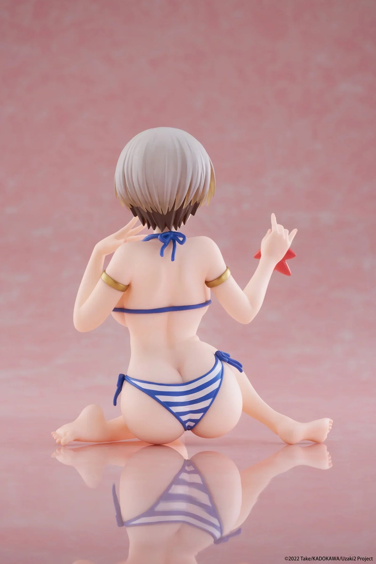 Original Genuine Model Taito Desktop Cute 10cm Uzaki-chan Wants to Hang Out Hana Uzaki Beach Swimsuit Figure Anime PVC Toys