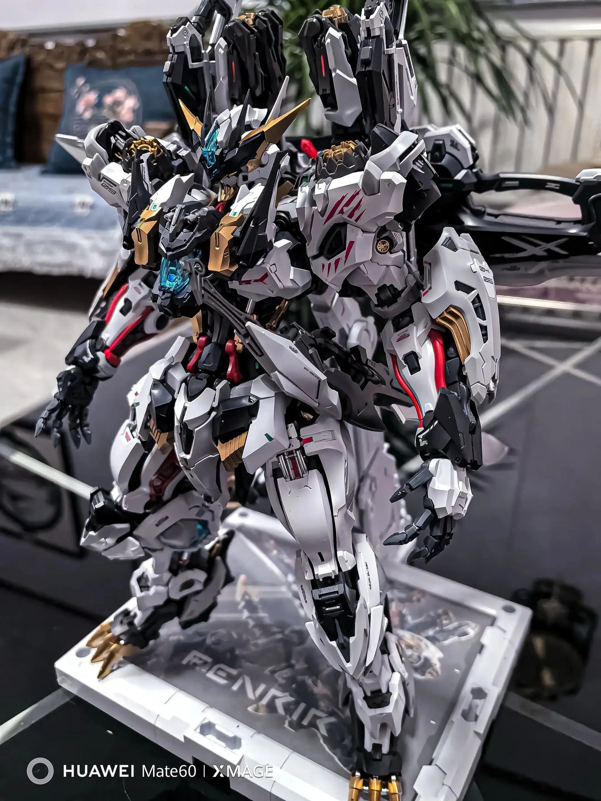 In Era+ Infinite Series Fenrir 1/72 Scale Plastic Model Kit, Original Mecha Collectible Building Model