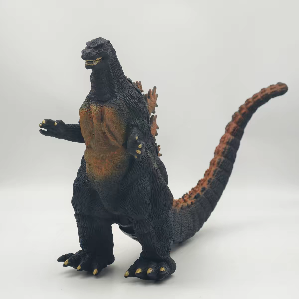 Burning Godzilla (Movie Version) Suit-Style Figure